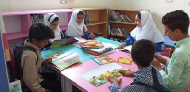 تهیه روزنامه دیواری