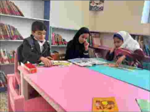 تهیه روزنامه دیواری