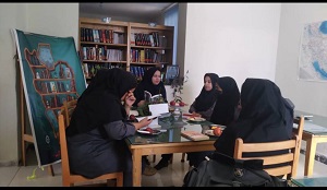 نشست کتابخوان به مناسبت هفته کتاب و کتابخوانی