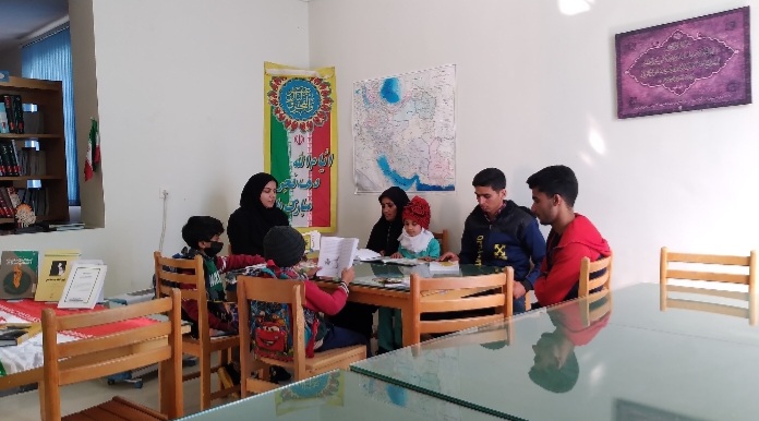 نشست کتاب خوان ایام الله... دهه فجر انقلاب